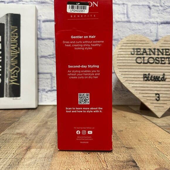 REVLON One-Step Blowout Curls | Dry and Curl in One Step nwt - Picture 2 of 10